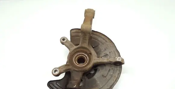 Mercedes-Benz A W176 Front wheel hub A2464210620