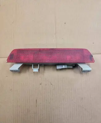 Toyota Land Cruiser (HDJ90) Boot/trunk interior light 
