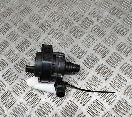 Peugeot 3008 III Electric auxiliary coolant/water pump 9839261780