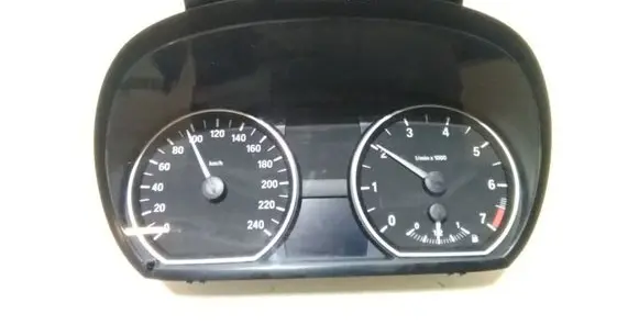 BMW 1 E81 E87 Speedometer (instrument cluster) 918703802
