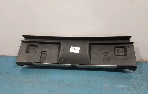 BMW Z4 E89 Dash center air vent grill 7309520