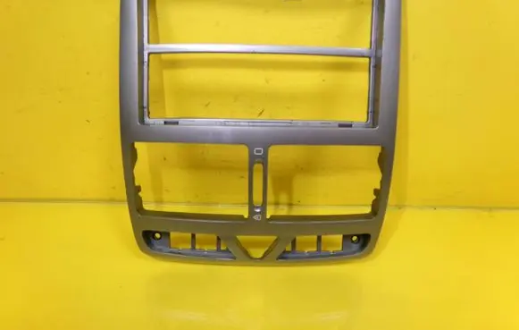 Peugeot 307 Panel trim 9634505077 M29500