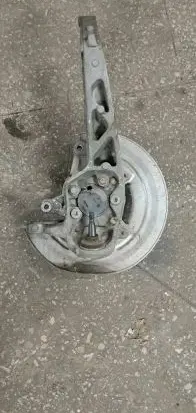 Jaguar XJ X350 Front wheel hub spindle knuckle 5w933k186a