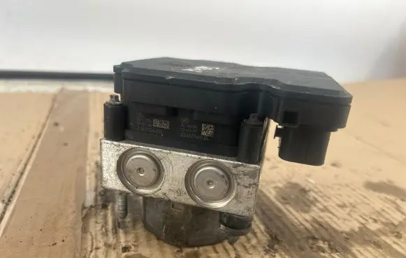 Renault Captur ABS Pump 2265106455 0265956035