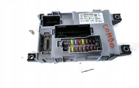 Opel Combo D Fuse box set 00520158930