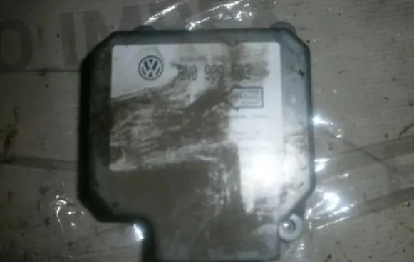 Volkswagen Golf III Airbag control unit/module 6n0909603