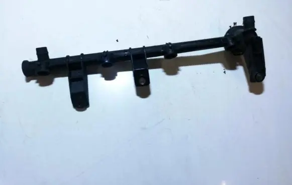 Renault Megane I Fuel main line pipe 7700864726