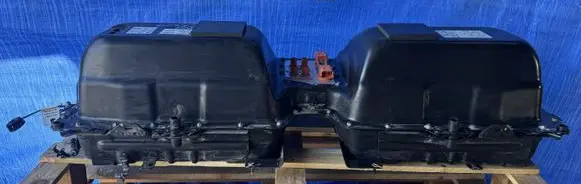 DS Automobiles 7 Crossback Hybrid / electric car battery 9856257680 9851471980