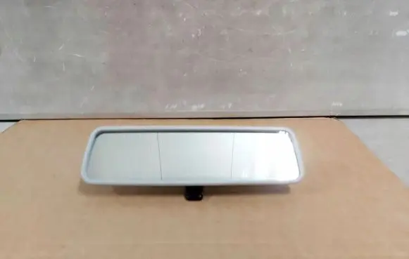 Volkswagen Tiguan Rear view mirror (interior)