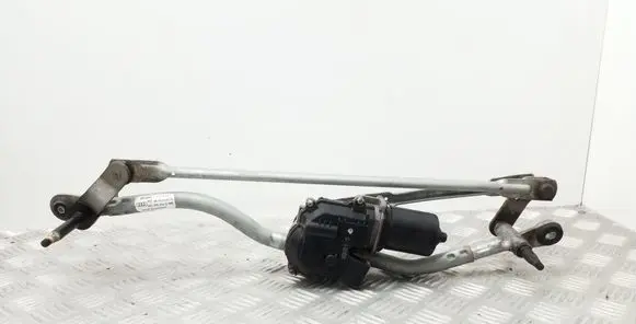 Audi A4 S4 B8 8K Front wiper linkage and motor 8K1955023D 8K1955119B