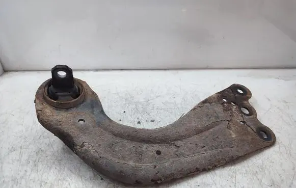 Mazda CX-5 Rear control arm