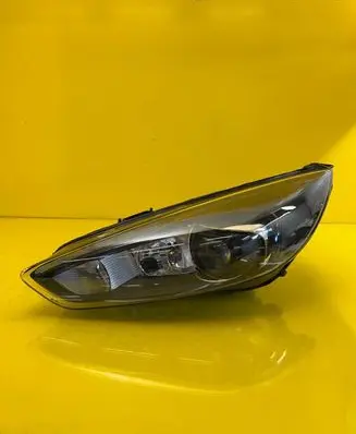 Ford Focus ST Headlight/headlamp F1EB-13D155-CD