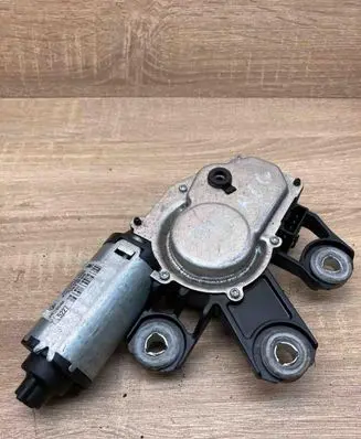 Volkswagen Touareg I Rear window wiper motor 7L0955712C 53032612