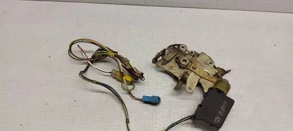 Volkswagen II LT Sliding door lock 901730