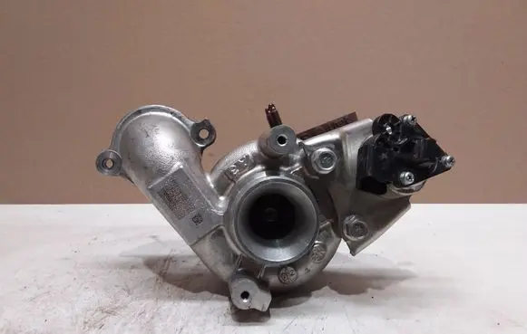 Peugeot 208 Turbo 9673283680 TB02H207TVT21