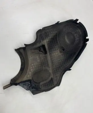 Volvo V70 Timing belt guard (cover) 8631627 1335