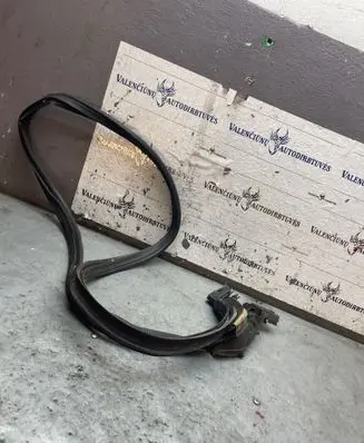 Opel Cascada Trunk rubber seal (body) 13384145 S5377811 PDM14310