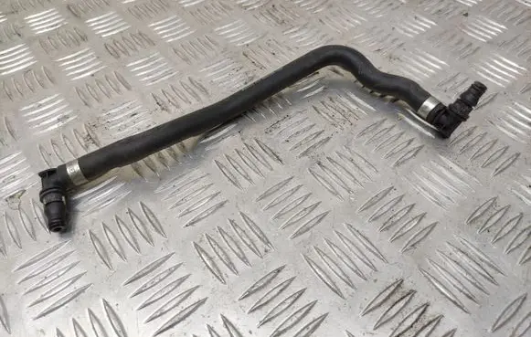 Mercedes-Benz E C207 W207 Engine coolant pipe/hose A2045010925