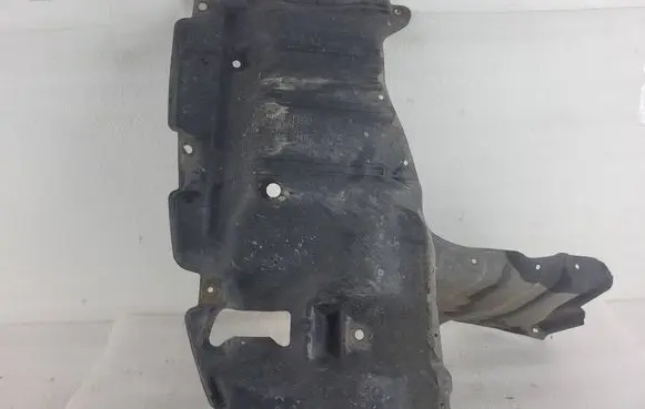 Engine splash shield/under tray