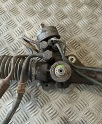 Volkswagen PASSAT B5 Steering rack 8D1422065J 0009132