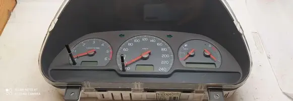 Volvo S40, V40 Speedometer (instrument cluster)