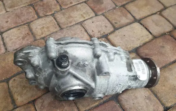 BMW 5 F10 F11 Front differential 7578155 A101Y308