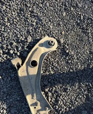 Peugeot 308 Front control arm