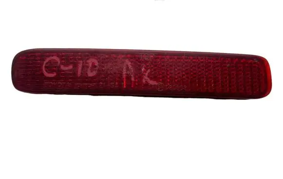 Rear tail light reflector