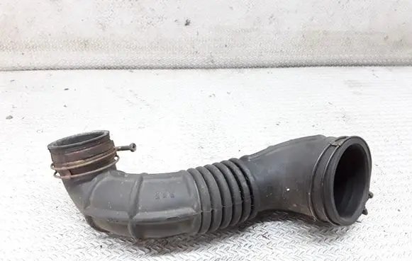 KIA Sorento Turbo air intake inlet pipe/hose