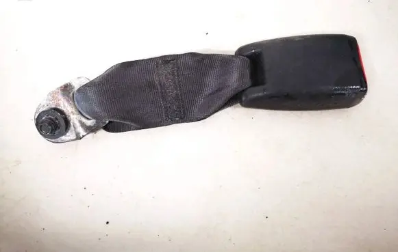Nissan Altima Rear seatbelt buckle nsb1053
