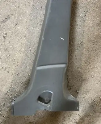 Hyundai Tucson JM (B) pillar trim (bottom) 858452E000 858452E00 858452000