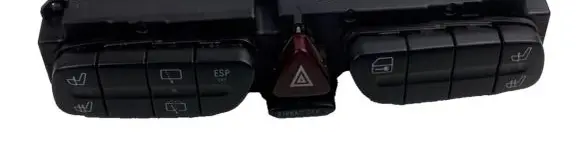Mercedes-Benz C W203 Hazard light switch 2038218658 3306410200 11071580001