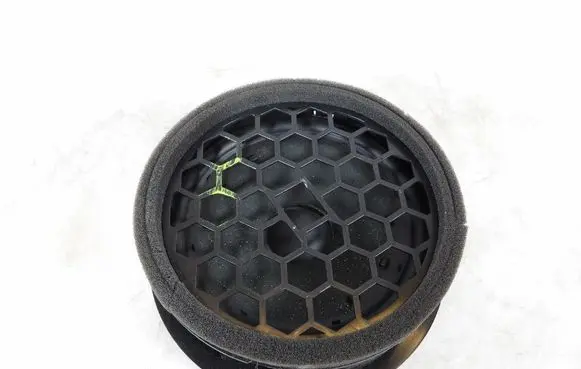 Skoda Octavia Mk4 Subwoofer speaker 5E3035411A
