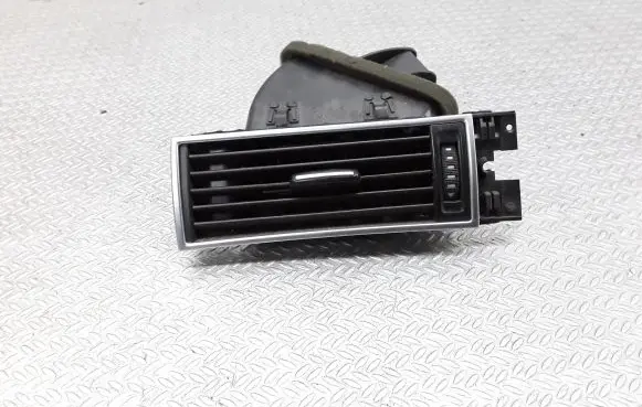 Audi A6 S6 C6 4F Dashboard side air vent grill/cover trim 4F2820901D