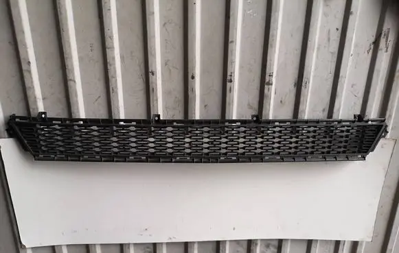 KIA Ceed Front bumper lower grill 86560A2600