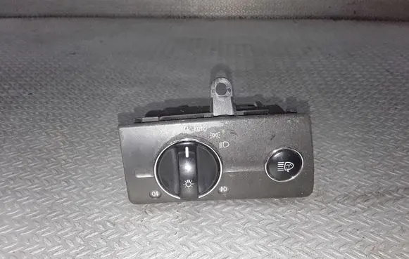 Mercedes-Benz E W211 Light switch