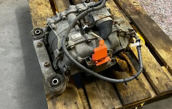 Toyota RAV 4 (XA50) Rear differential 21JTR1 1AA208 00915