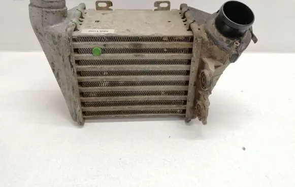 Volkswagen Golf III Intercooler radiator 1H0145805A