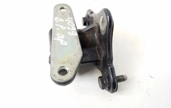 Mercedes-Benz ML W164 Front door lower hinge A2517201637