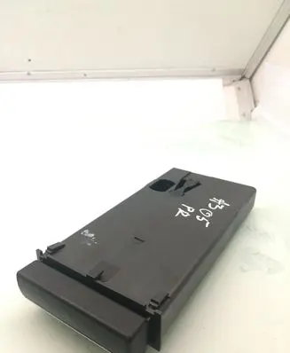 Audi A3 S3 8P Dashboard storage box/compartment 8P0941561