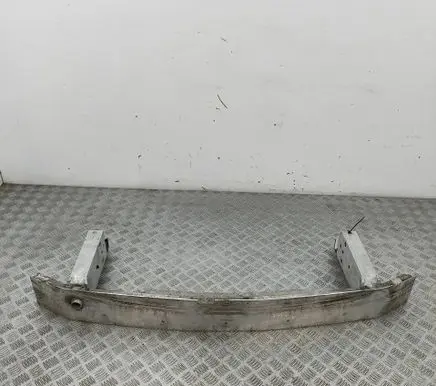 Mercedes-Benz GLA H247 Front bumper cross member A2476203301