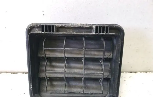 KIA Sportage Fender grill 813848