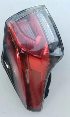 Toyota RAV 4 (XA40) Rear/tail lights set 