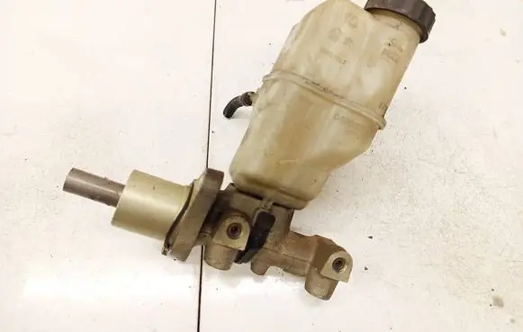 Peugeot 407 Master brake cylinder 9646980980