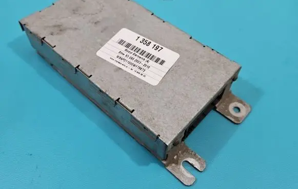 BMW X3 E83 Central body control module 6-980130-03 IMPRK1358197