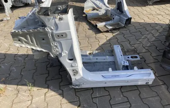 Toyota Yaris XP210 Front quarter panel PK18129
