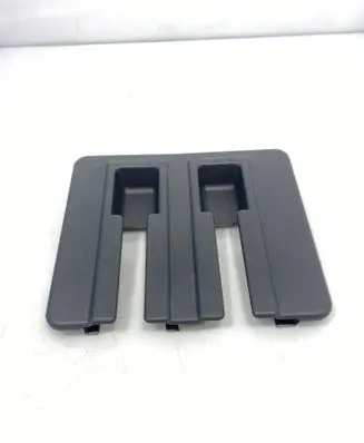 Toyota Verso Rear seat rail trim cover 721570F040