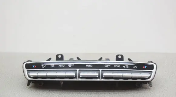 Mercedes-Benz C W205 Interior fan control switch A2059058813
