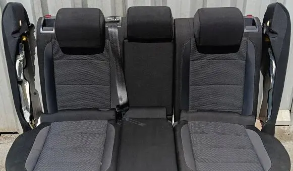 Volkswagen Golf VI Seat set 
