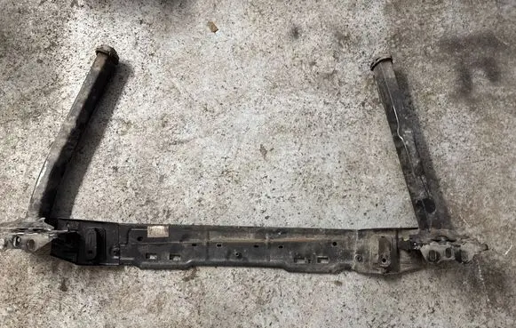 Opel Grandland X Bottom radiator support slam panel 8907638001